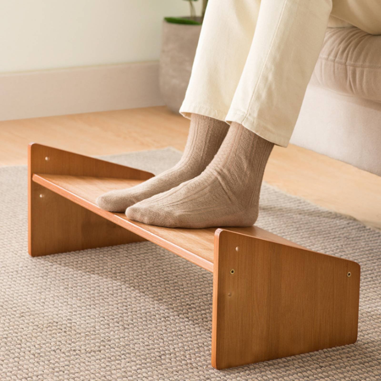Under Desk Footrest Wide Surfa - đánh giá và giá Office Furniture And Desks